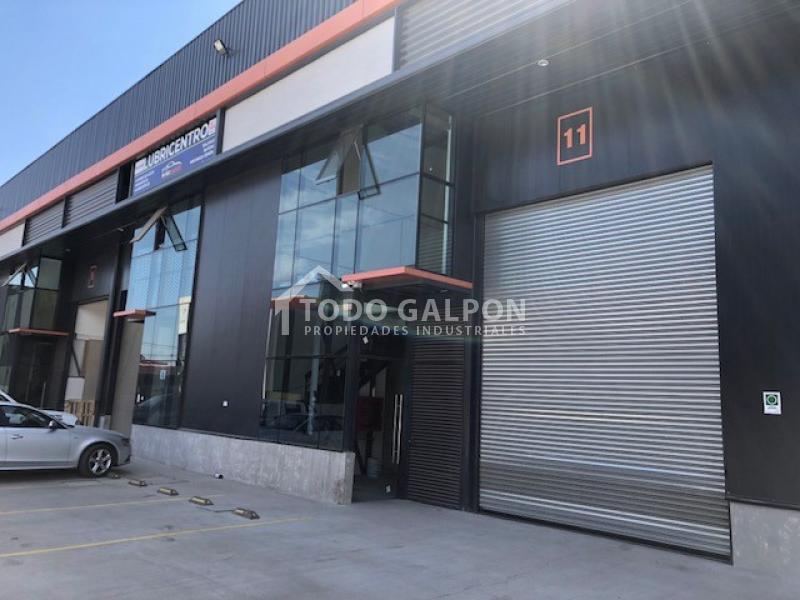 Arriendo de Condominio de Galpones  - Av.La Montaña - Valle Grande - Lampa.