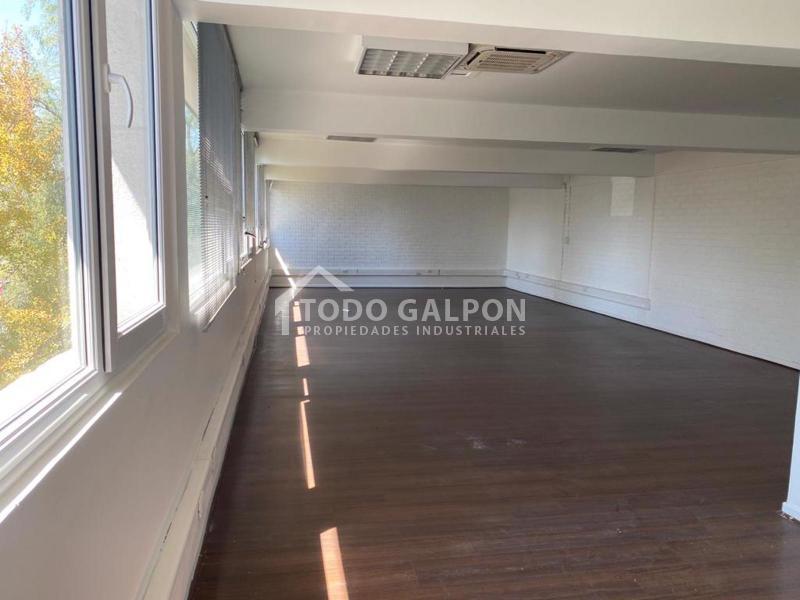 Venta de Propiedad Industrial / ARRENDADA - Presidente Eduardo Frei Montalva - Renca.