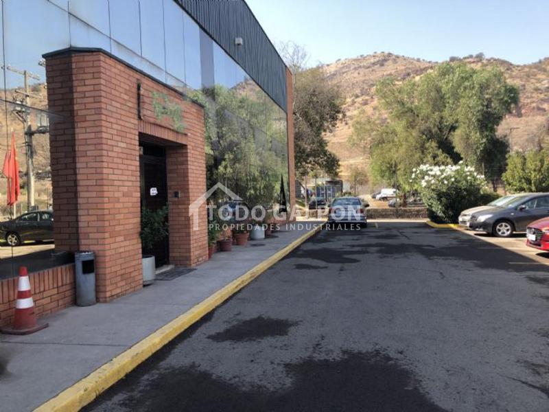 Venta de Propiedad Industrial  - Parque Industrial Aeropuerto - Quilicura.