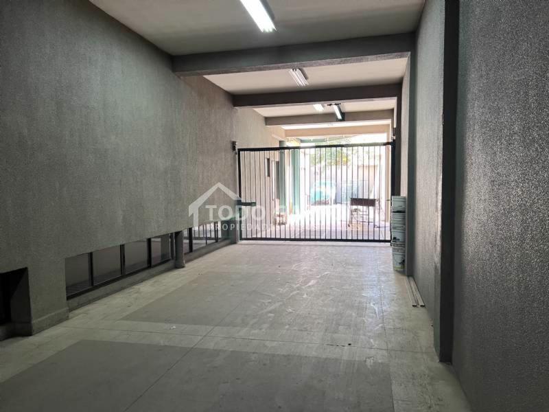 Arriendo de Propiedad Comercial Nueva - Patronato - Recoleta.