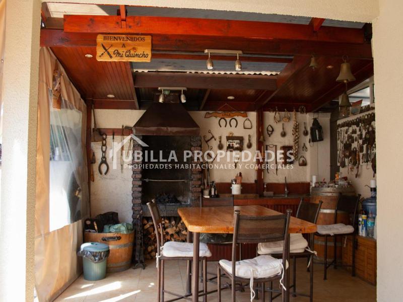 Venta de Chalet - Presidente Sebastian Piñera Echeñique - Ex Cuarto Centenario - Las Condes.