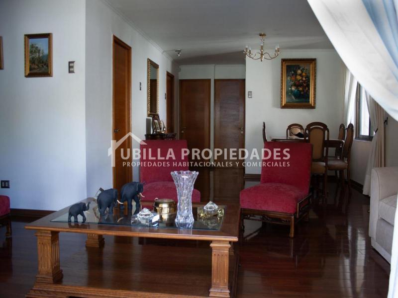 Venta de Chalet - Presidente Sebastian Piñera Echeñique - Ex Cuarto Centenario - Las Condes.